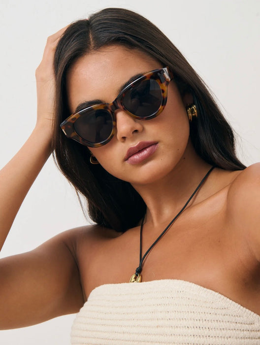 L&S Mielli Cat Eye Sunglasses in Tort